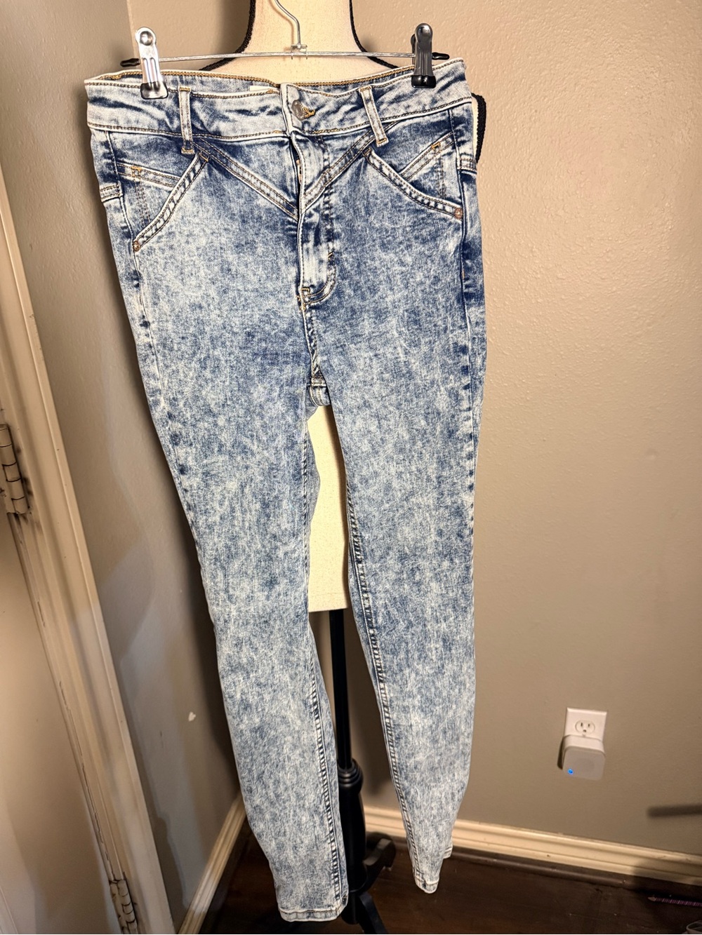 Free People Acid Wash Skinny Jeans in Light Blue